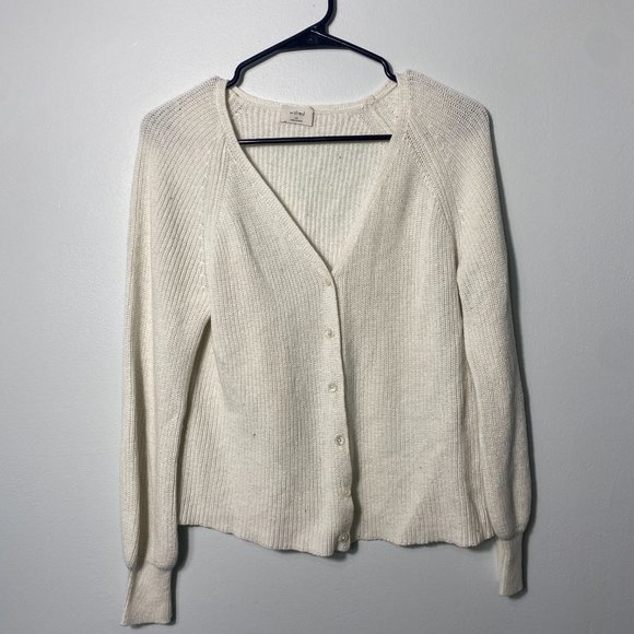 Aritzia Sweaters - Aritzia Wilfred Cardigan